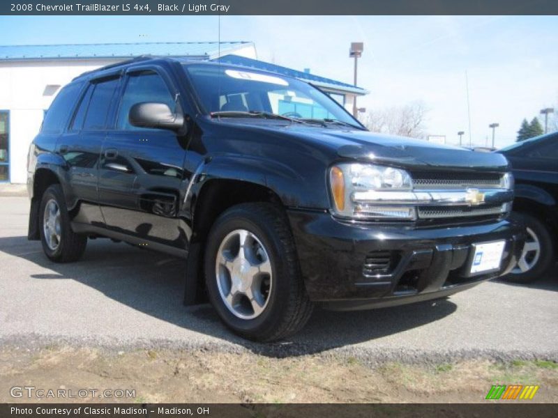 Black / Light Gray 2008 Chevrolet TrailBlazer LS 4x4