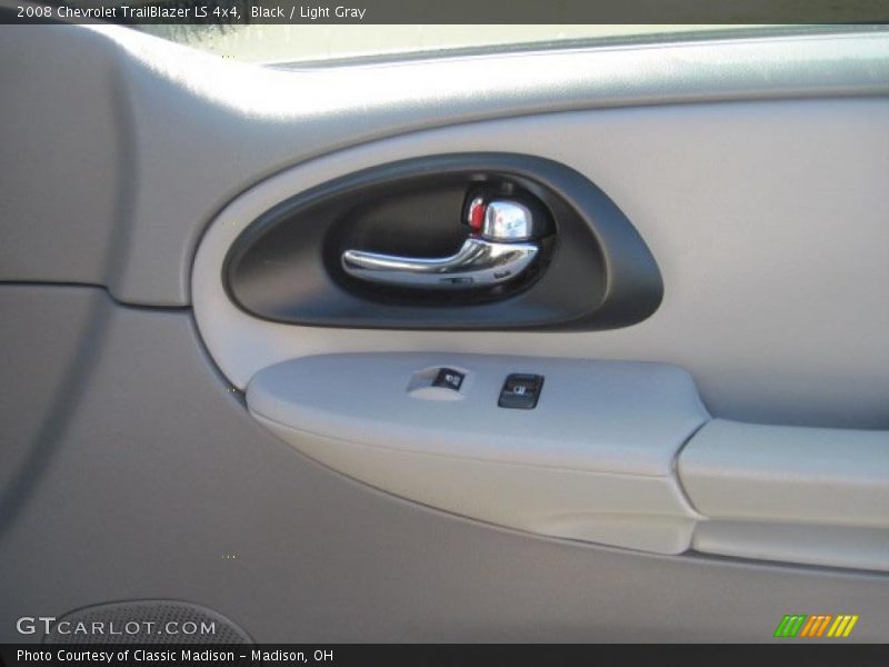 Black / Light Gray 2008 Chevrolet TrailBlazer LS 4x4