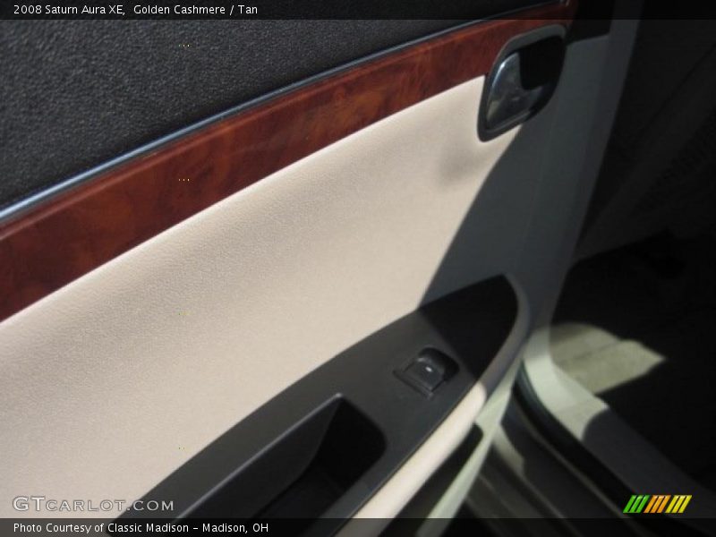 Golden Cashmere / Tan 2008 Saturn Aura XE