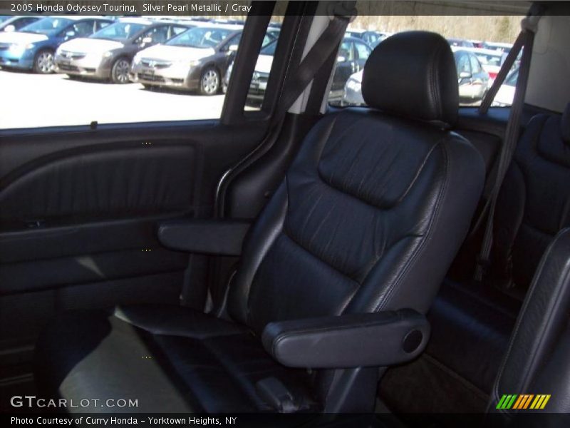 Silver Pearl Metallic / Gray 2005 Honda Odyssey Touring