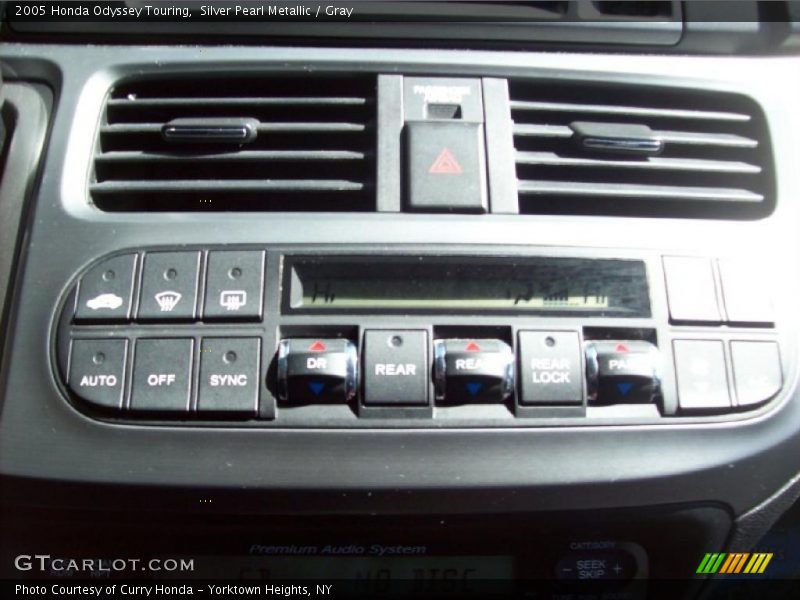 Silver Pearl Metallic / Gray 2005 Honda Odyssey Touring