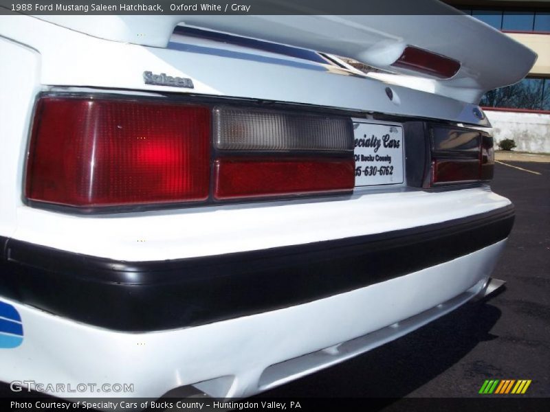 Oxford White / Gray 1988 Ford Mustang Saleen Hatchback