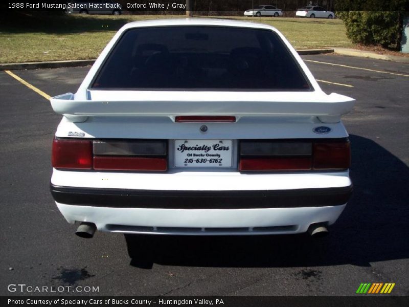 Oxford White / Gray 1988 Ford Mustang Saleen Hatchback