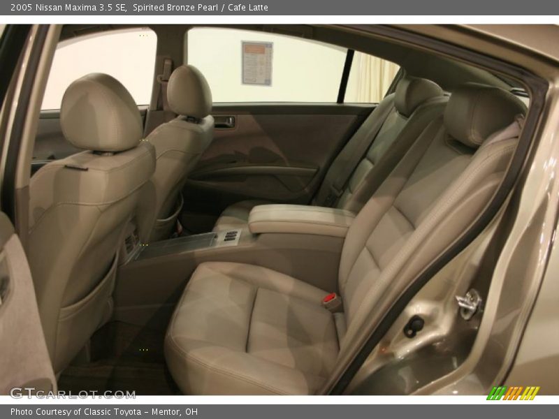Spirited Bronze Pearl / Cafe Latte 2005 Nissan Maxima 3.5 SE