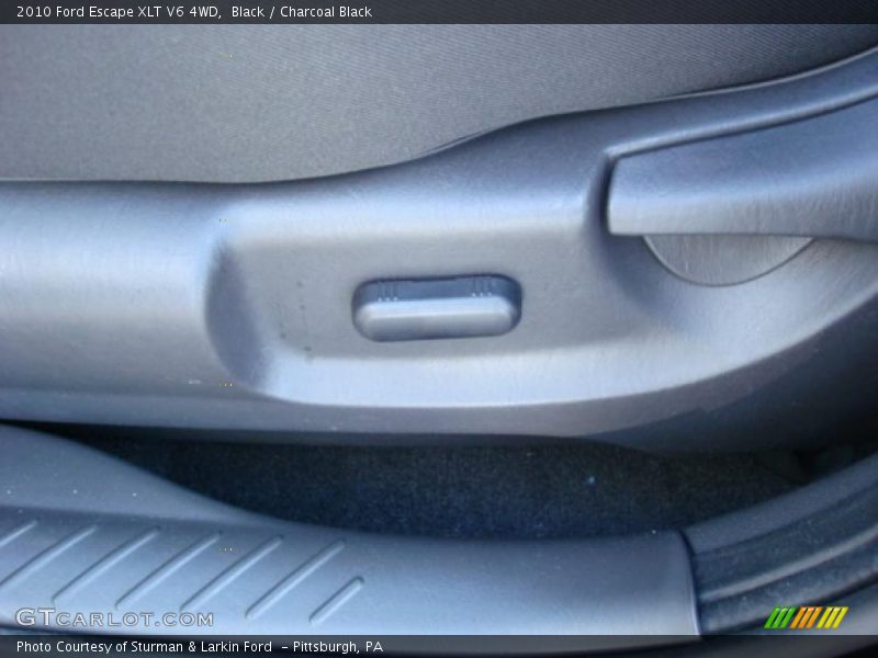 Black / Charcoal Black 2010 Ford Escape XLT V6 4WD