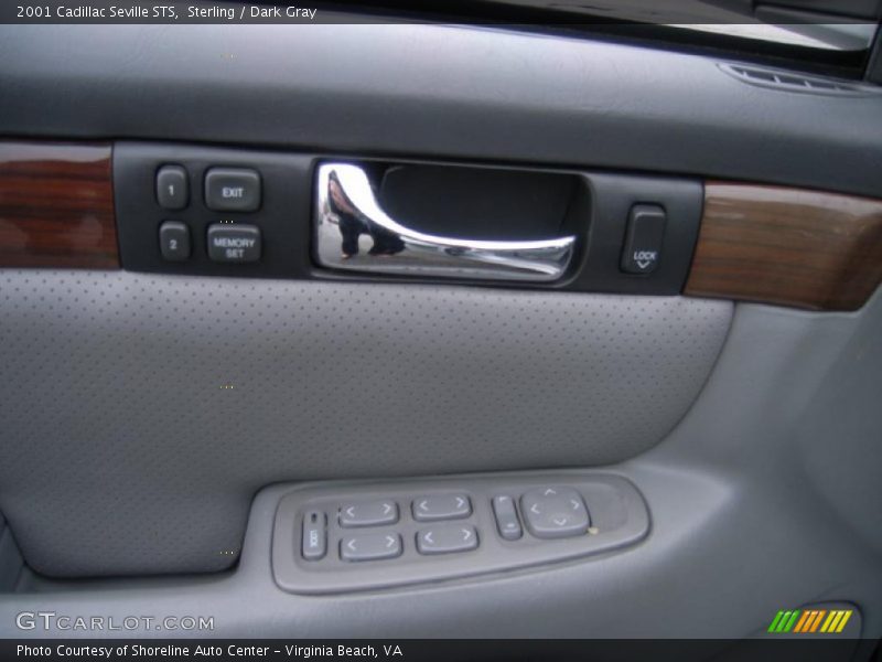 Sterling / Dark Gray 2001 Cadillac Seville STS