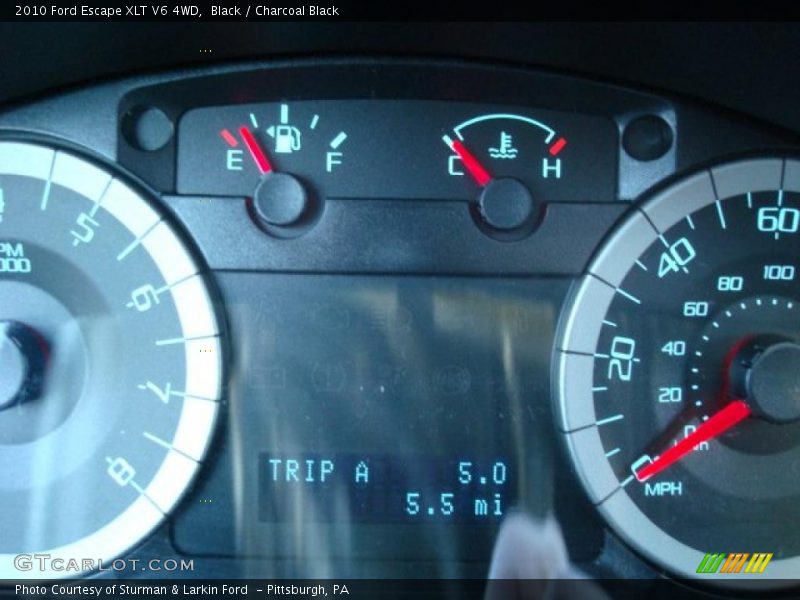 Black / Charcoal Black 2010 Ford Escape XLT V6 4WD