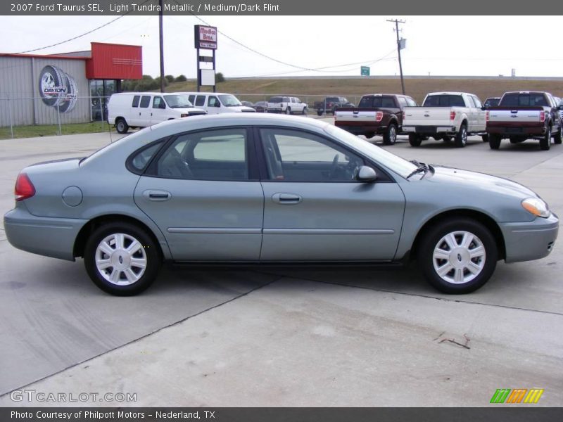 Light Tundra Metallic / Medium/Dark Flint 2007 Ford Taurus SEL