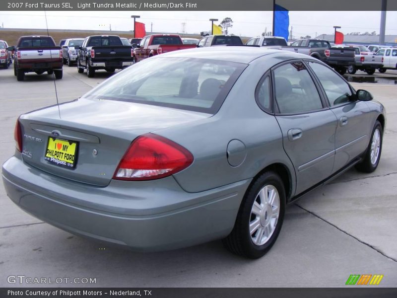 Light Tundra Metallic / Medium/Dark Flint 2007 Ford Taurus SEL