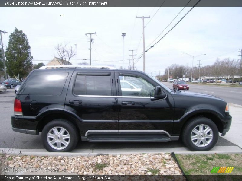 Black / Light Parchment 2004 Lincoln Aviator Luxury AWD