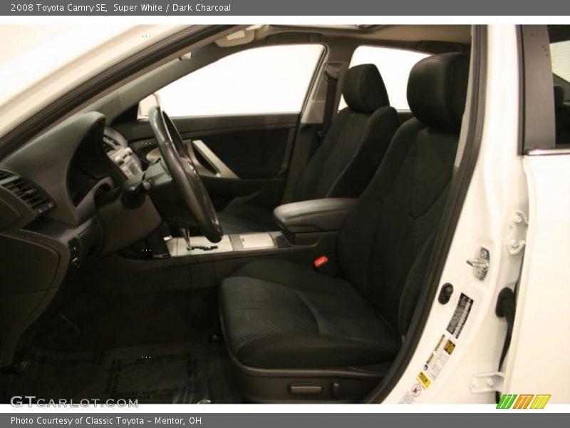 Super White / Dark Charcoal 2008 Toyota Camry SE
