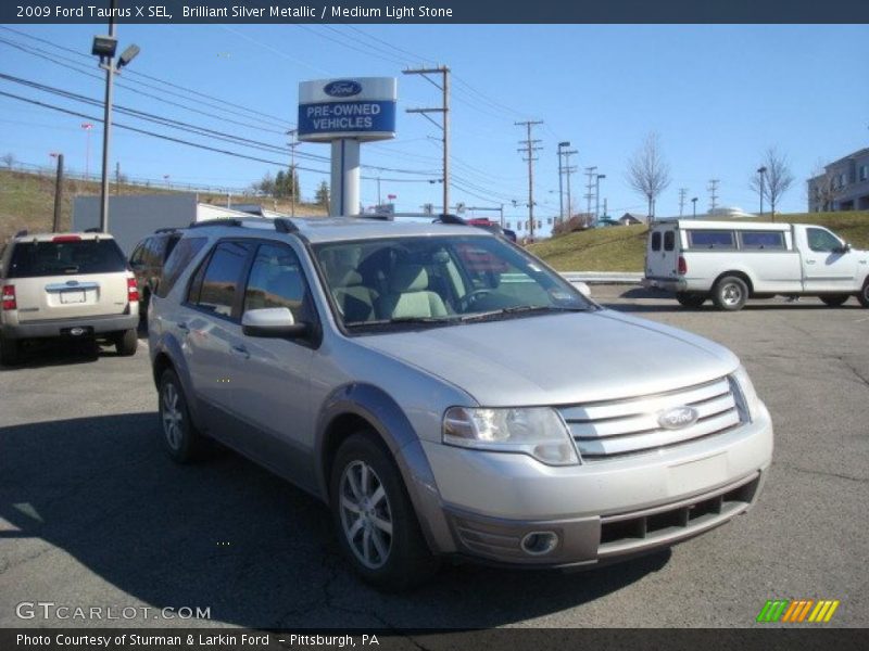 Brilliant Silver Metallic / Medium Light Stone 2009 Ford Taurus X SEL