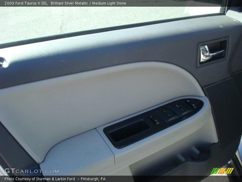 Brilliant Silver Metallic / Medium Light Stone 2009 Ford Taurus X SEL