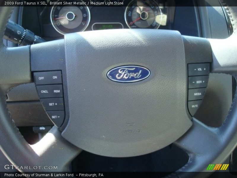 Brilliant Silver Metallic / Medium Light Stone 2009 Ford Taurus X SEL