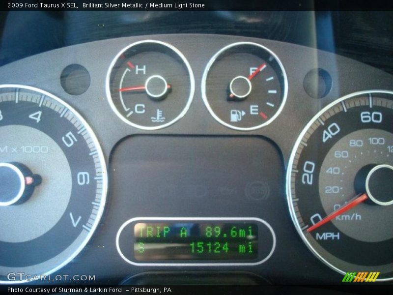 Brilliant Silver Metallic / Medium Light Stone 2009 Ford Taurus X SEL