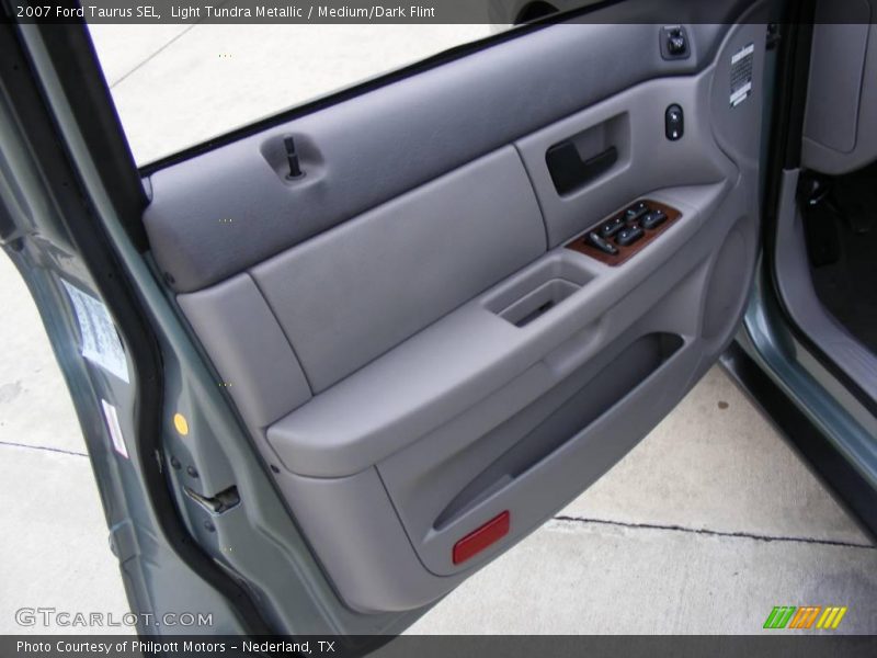 Light Tundra Metallic / Medium/Dark Flint 2007 Ford Taurus SEL