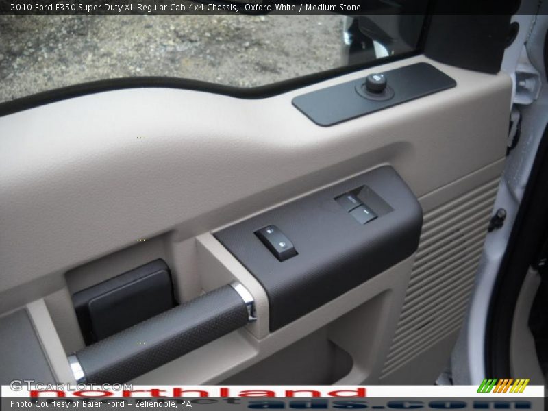 Oxford White / Medium Stone 2010 Ford F350 Super Duty XL Regular Cab 4x4 Chassis