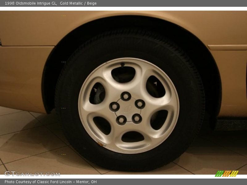 Gold Metallic / Beige 1998 Oldsmobile Intrigue GL
