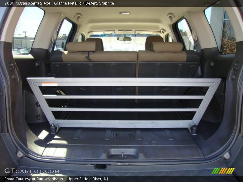Granite Metallic / Desert/Graphite 2006 Nissan Xterra S 4x4
