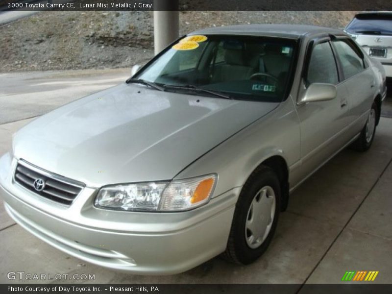 Lunar Mist Metallic / Gray 2000 Toyota Camry CE