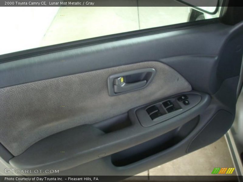 Lunar Mist Metallic / Gray 2000 Toyota Camry CE