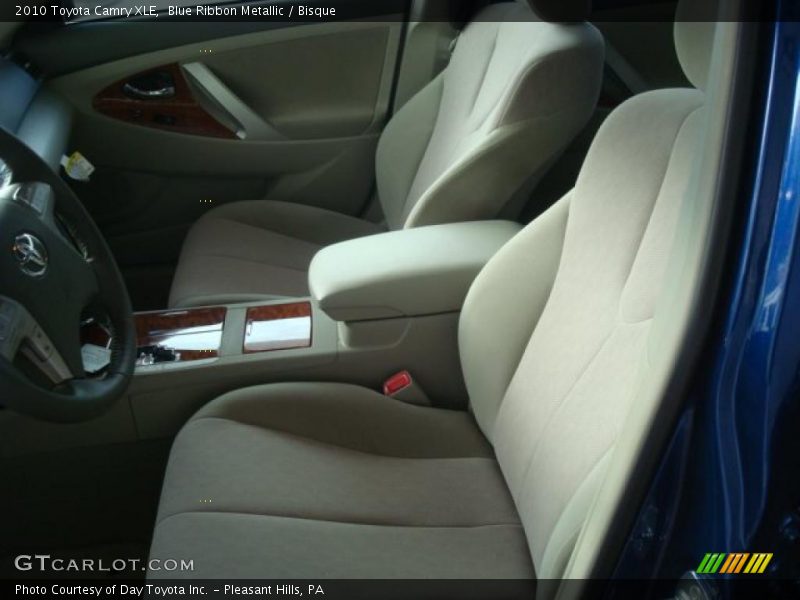 Blue Ribbon Metallic / Bisque 2010 Toyota Camry XLE