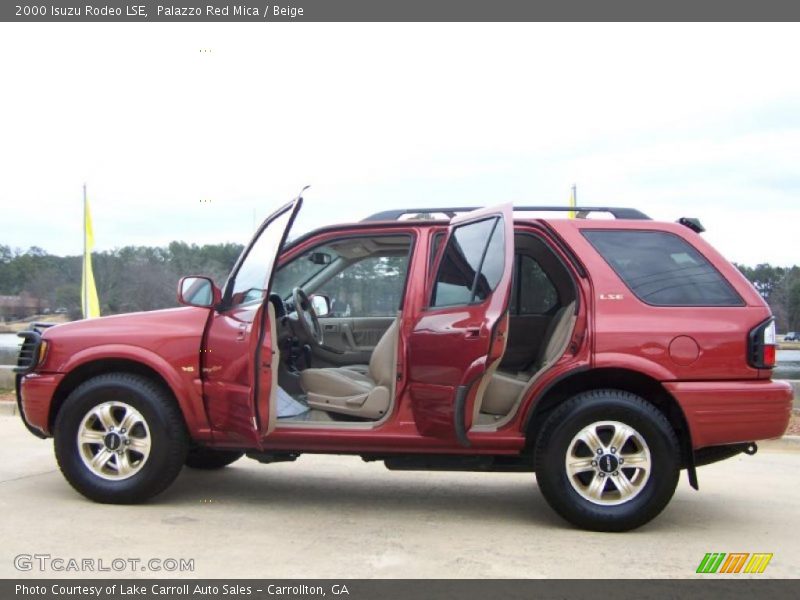 Palazzo Red Mica / Beige 2000 Isuzu Rodeo LSE