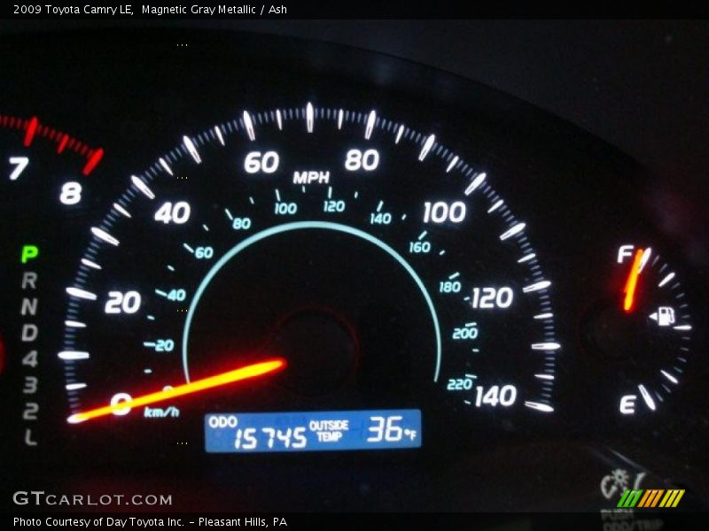 Magnetic Gray Metallic / Ash 2009 Toyota Camry LE