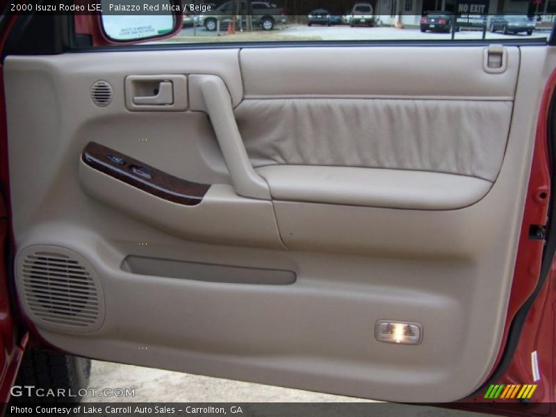 Palazzo Red Mica / Beige 2000 Isuzu Rodeo LSE