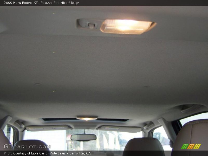 Palazzo Red Mica / Beige 2000 Isuzu Rodeo LSE
