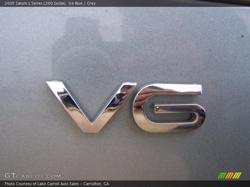 Ice Blue / Grey 2005 Saturn L Series L300 Sedan