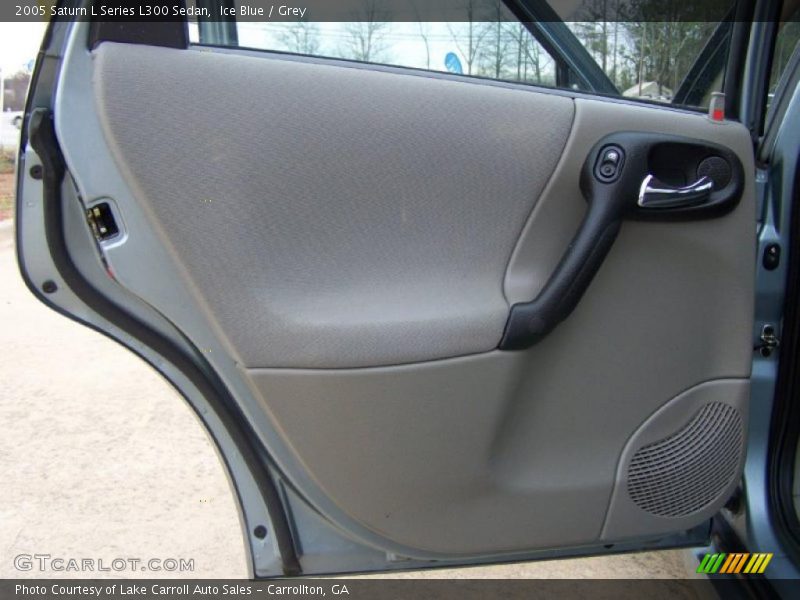 Ice Blue / Grey 2005 Saturn L Series L300 Sedan
