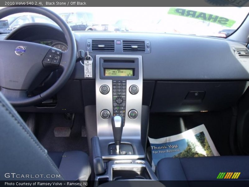 Black Stone / Off Black 2010 Volvo S40 2.4i