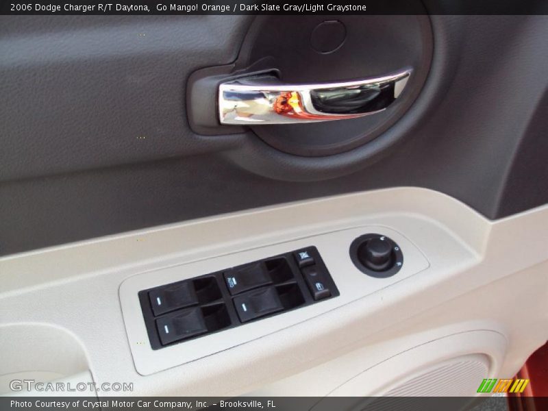 Go Mango! Orange / Dark Slate Gray/Light Graystone 2006 Dodge Charger R/T Daytona