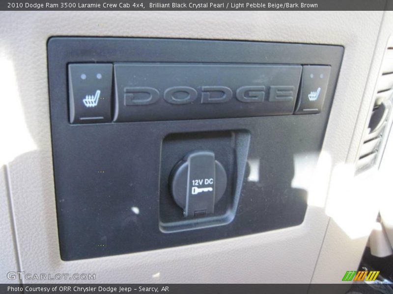 Brilliant Black Crystal Pearl / Light Pebble Beige/Bark Brown 2010 Dodge Ram 3500 Laramie Crew Cab 4x4
