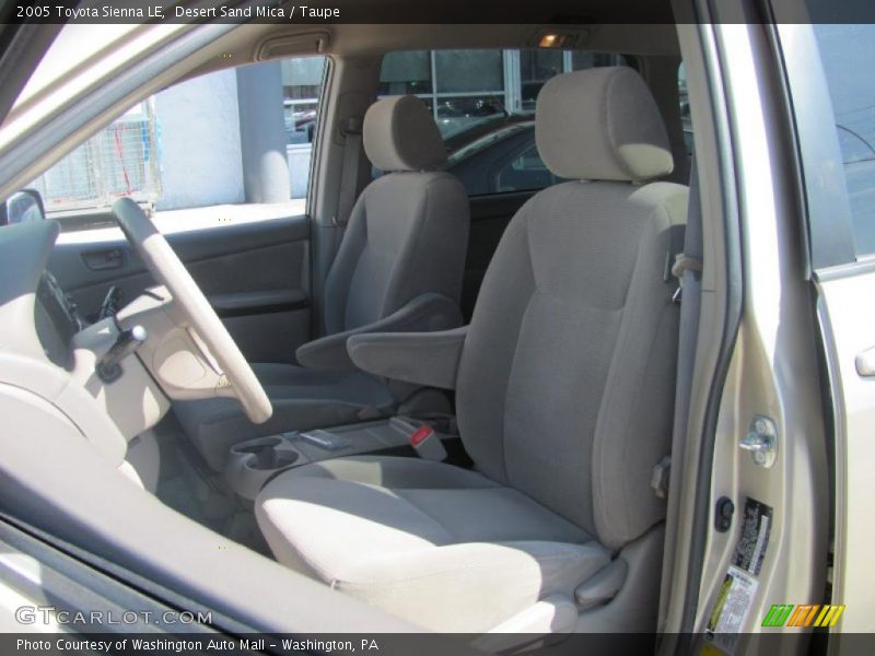 Desert Sand Mica / Taupe 2005 Toyota Sienna LE