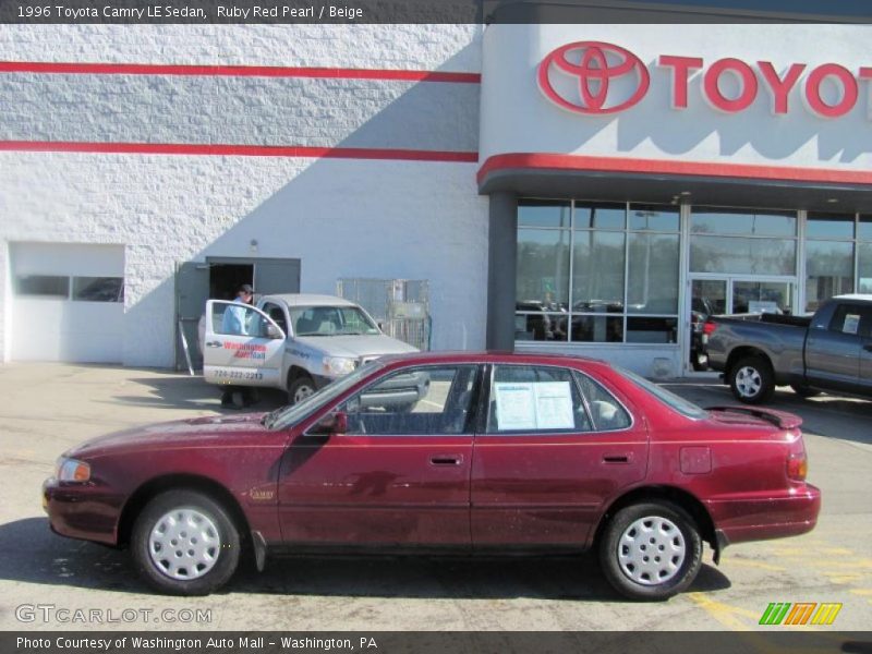 Ruby Red Pearl / Beige 1996 Toyota Camry LE Sedan