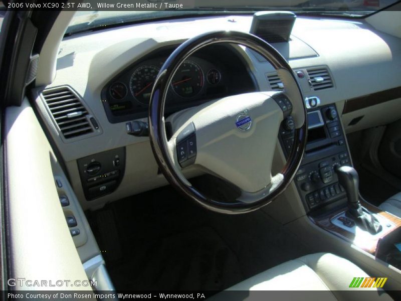Willow Green Metallic / Taupe 2006 Volvo XC90 2.5T AWD