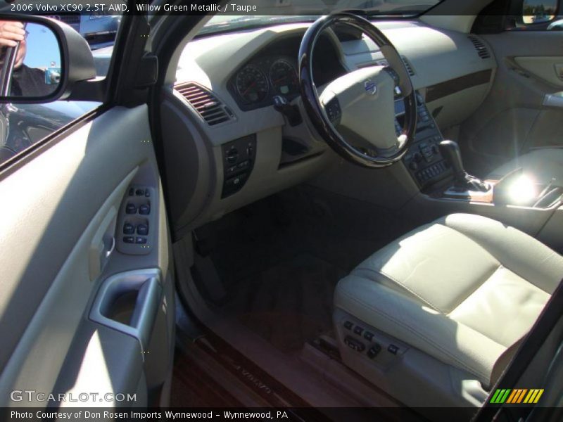 Willow Green Metallic / Taupe 2006 Volvo XC90 2.5T AWD