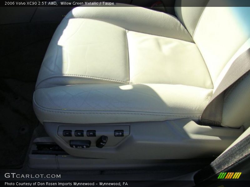 Willow Green Metallic / Taupe 2006 Volvo XC90 2.5T AWD