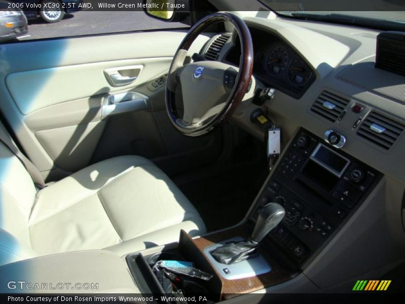 Willow Green Metallic / Taupe 2006 Volvo XC90 2.5T AWD