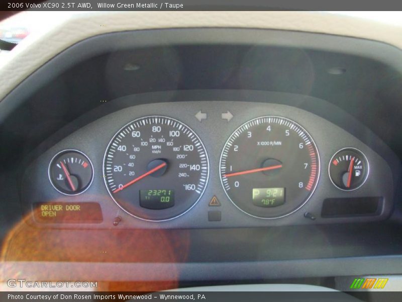 Willow Green Metallic / Taupe 2006 Volvo XC90 2.5T AWD