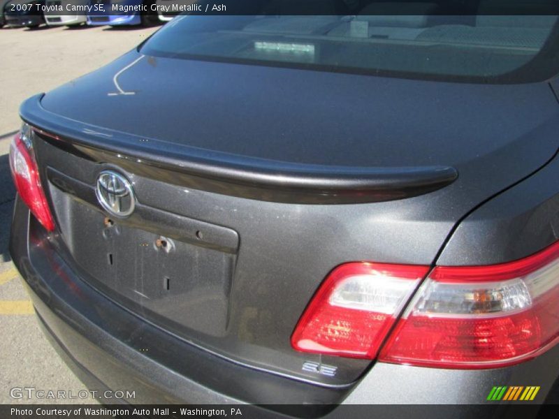 Magnetic Gray Metallic / Ash 2007 Toyota Camry SE