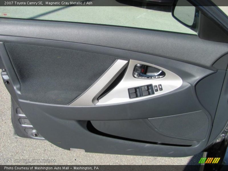 Magnetic Gray Metallic / Ash 2007 Toyota Camry SE
