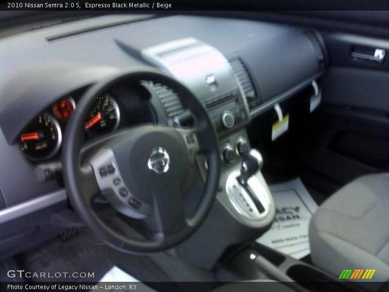 Espresso Black Metallic / Beige 2010 Nissan Sentra 2.0 S