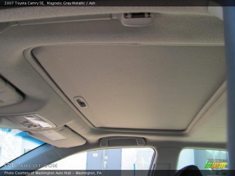 Magnetic Gray Metallic / Ash 2007 Toyota Camry SE