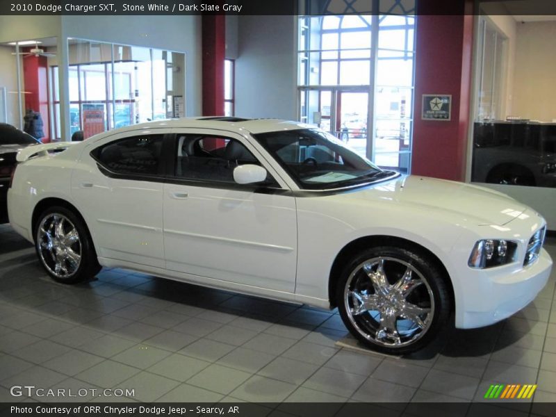 Stone White / Dark Slate Gray 2010 Dodge Charger SXT