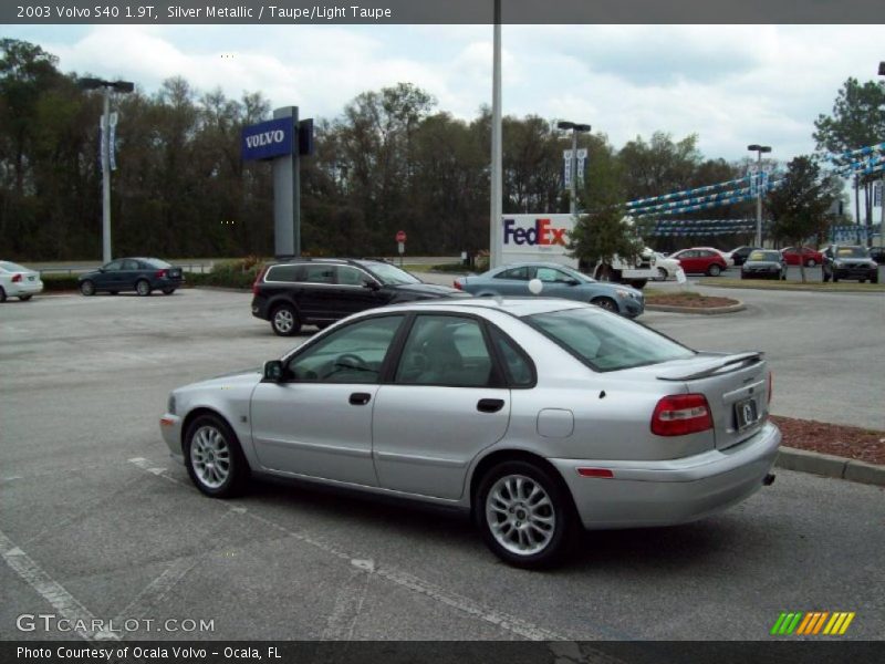 Silver Metallic / Taupe/Light Taupe 2003 Volvo S40 1.9T