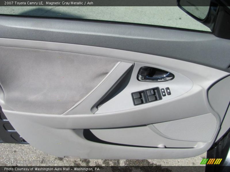 Magnetic Gray Metallic / Ash 2007 Toyota Camry LE