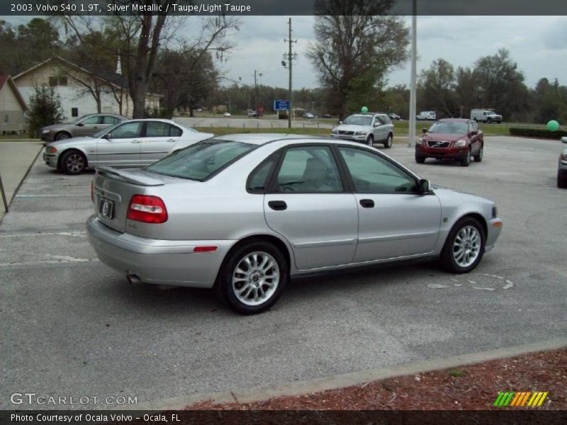 Silver Metallic / Taupe/Light Taupe 2003 Volvo S40 1.9T